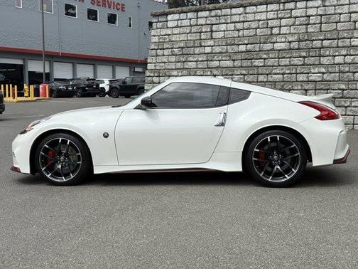 White 2017 Nissan 370Z NISMO Tech