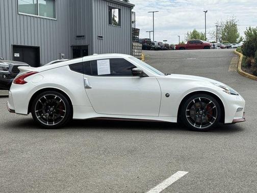 White 2017 Nissan 370Z NISMO Tech