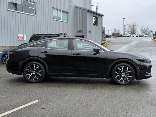 Black 2024 Toyota Crown Limited