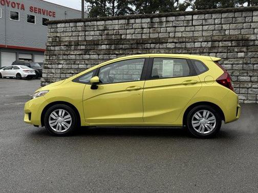 Mystic Yellow Pearl 2016 Honda Fit LX