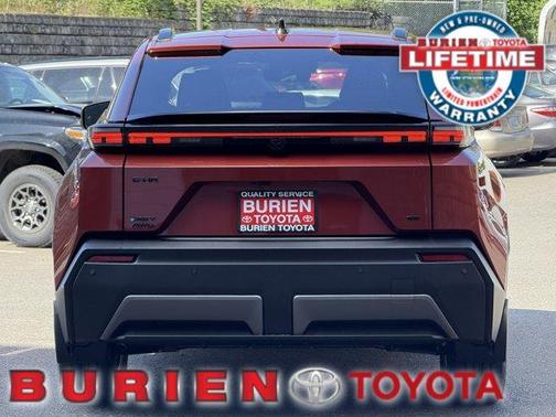 TANDOORI 2026 Toyota C-HR SE