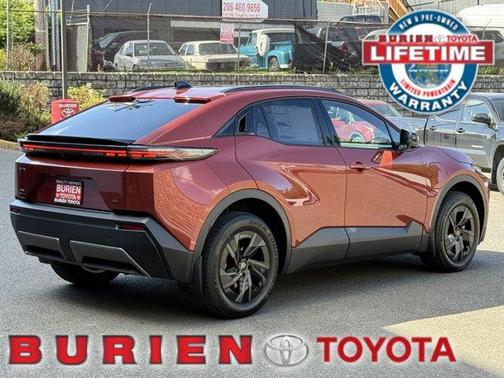 TANDOORI 2026 Toyota C-HR SE