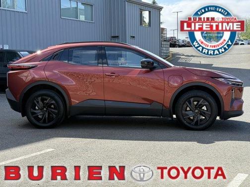TANDOORI 2026 Toyota C-HR SE
