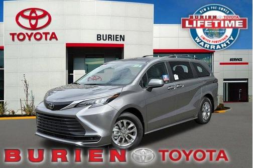 Metal 2026 Toyota Sienna LE