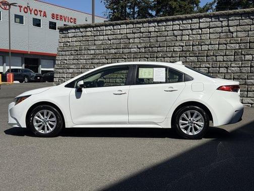 Ice 2024 Toyota Corolla LE
