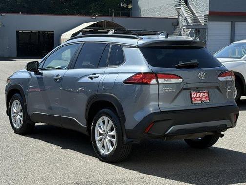 CELESTITE 2023 Toyota Corolla Cross LE