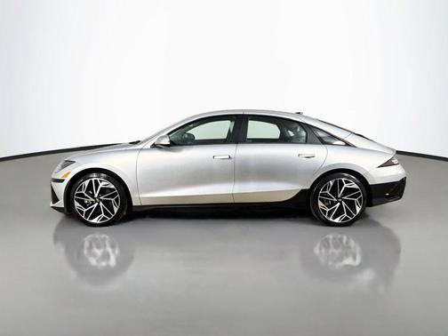Gold 2023 Hyundai IONIQ 6 SEL
