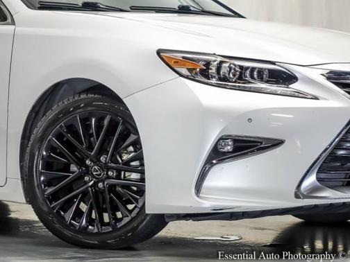 2017 Lexus ES 350 Base