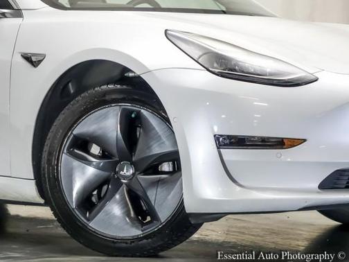 2018 Tesla Model 3 Mid Range