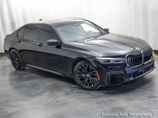 Black Sapphire Metallic 2022 BMW 750 i xDrive