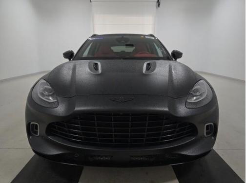 2021 Aston Martin DBX Base
