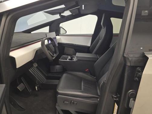 2024 Tesla Cybertruck Cyberbeast