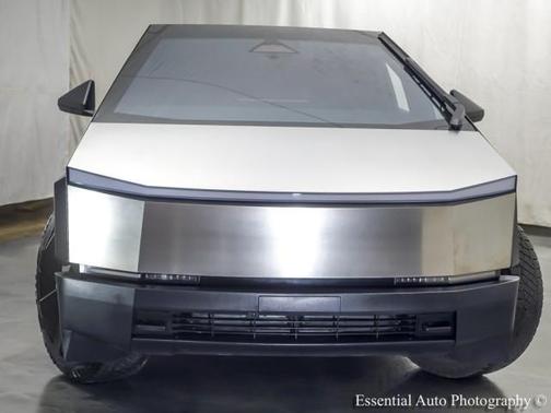 2024 Tesla Cybertruck Cyberbeast