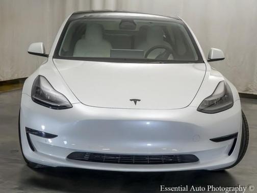 2022 Tesla Model 3 Base