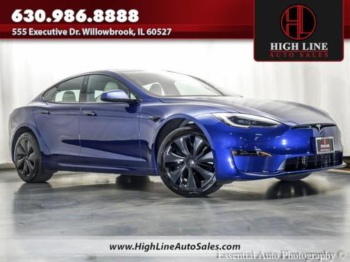 2022 Tesla Model S Base