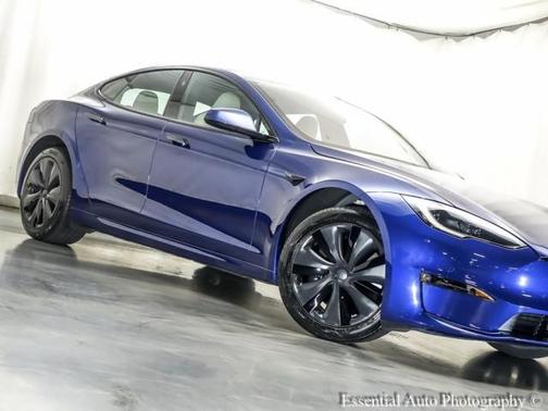 2022 Tesla Model S Base