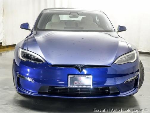 2022 Tesla Model S Base