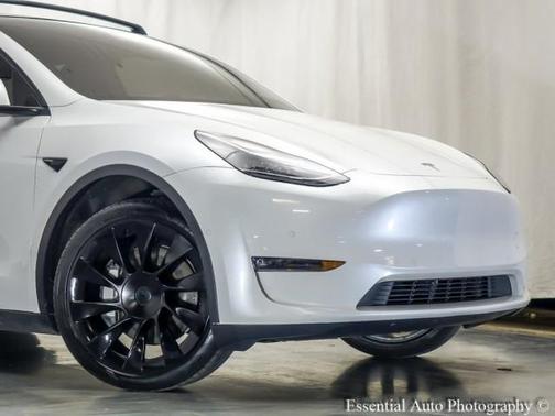 2020 Tesla Model Y Long Range