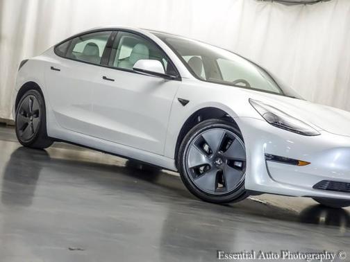 2023 Tesla Model 3 Base