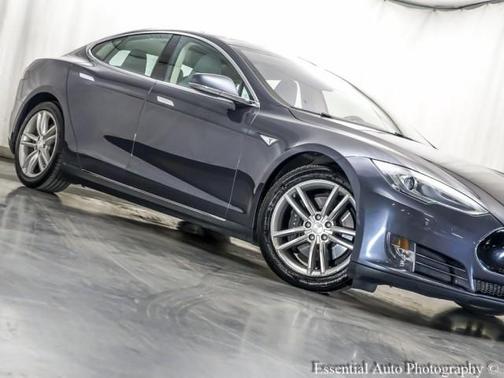 2015 Tesla Model S 85D