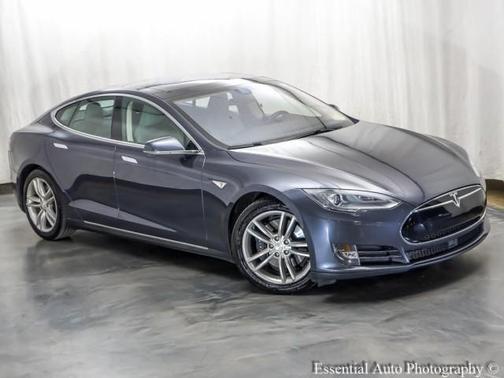 2015 Tesla Model S 85D