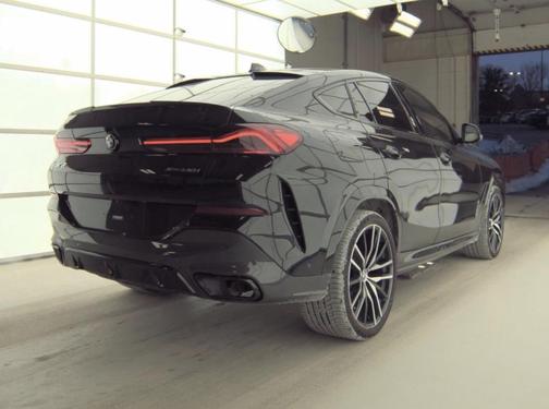2021 BMW X6 xDrive40i