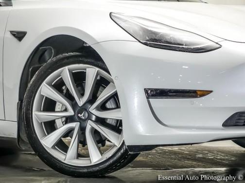 2020 Tesla Model 3 Standard Range Plus