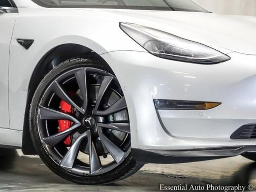 2020 Tesla Model 3 Performance