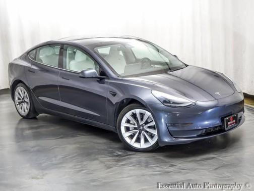 2022 Tesla Model 3 Long Range
