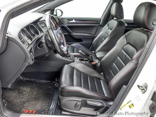 2016 Volkswagen Golf GTI 2.0T SE 4-Door