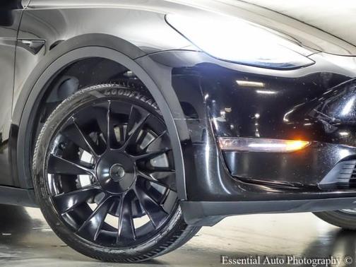 2020 Tesla Model Y Long Range