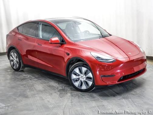 2023 Tesla Model Y Long Range