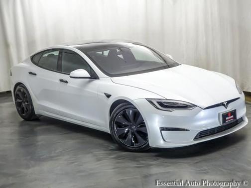 2022 Tesla Model S Base