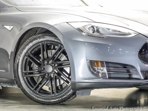 2013 Tesla Model S Performance