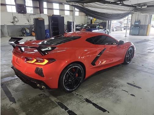 2020 Chevrolet Corvette Stingray w/2LT