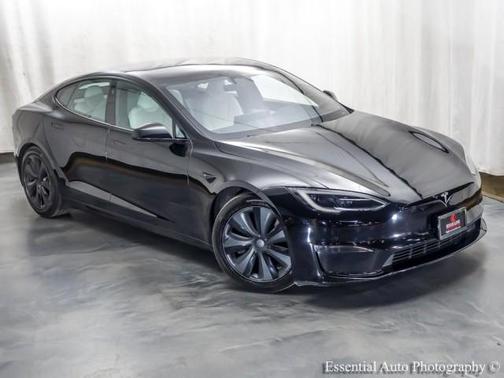 Black 2022 Tesla Model S Base