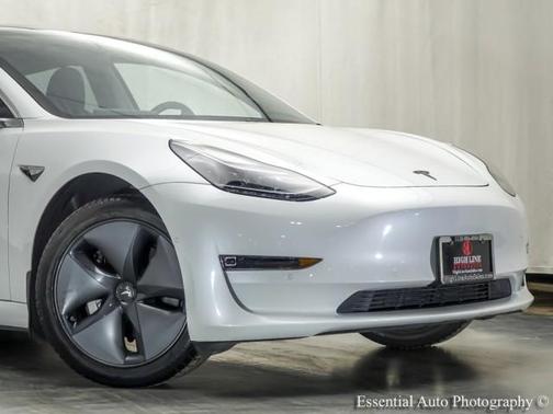 2019 Tesla Model 3 Standard Range Plus