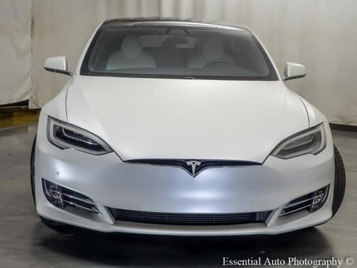 2020 Tesla Model S Performance