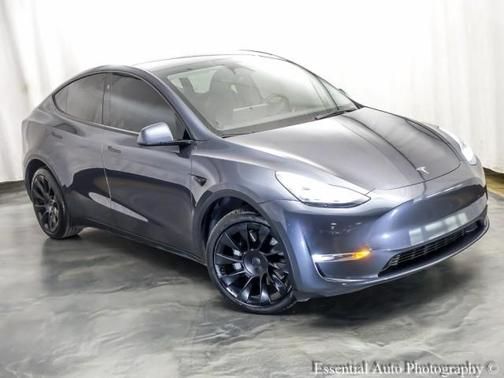 2023 Tesla Model Y Long Range