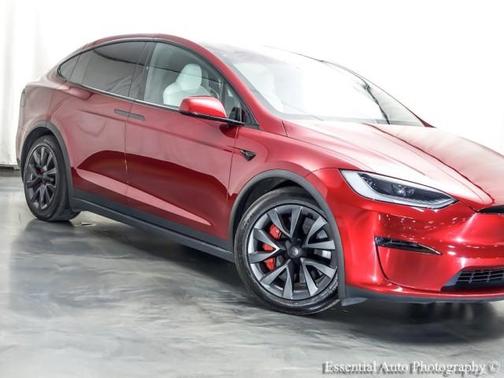 Ultra Red 2023 Tesla Model X Plaid