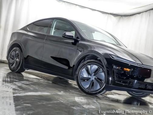2026 Tesla Model Y Long Range