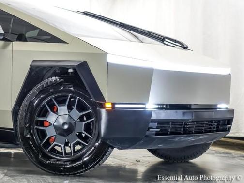 2024 Tesla Cybertruck Base