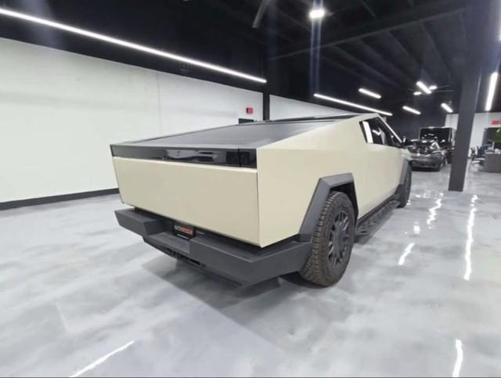 2024 Tesla Cybertruck Base
