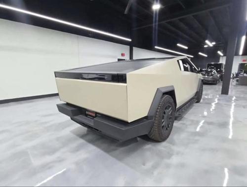 2024 Tesla Cybertruck Base