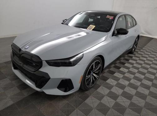2024 BMW i5 M60