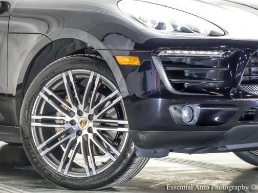 2017 Porsche Macan S