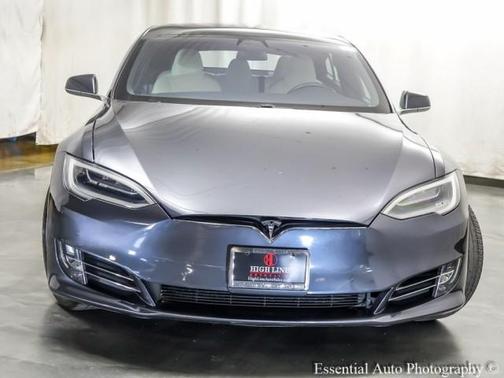 2020 Tesla Model S Performance