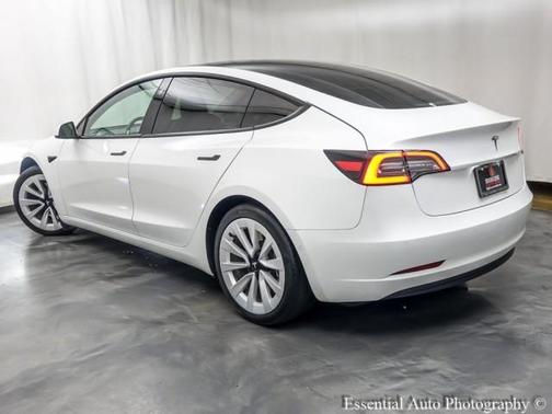 2022 Tesla Model 3 Long Range