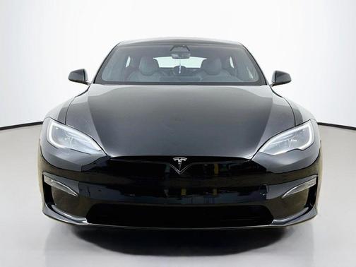 Black 2023 Tesla Model S Plaid