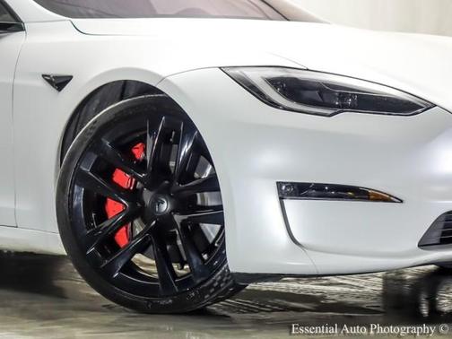 2023 Tesla Model S Plaid